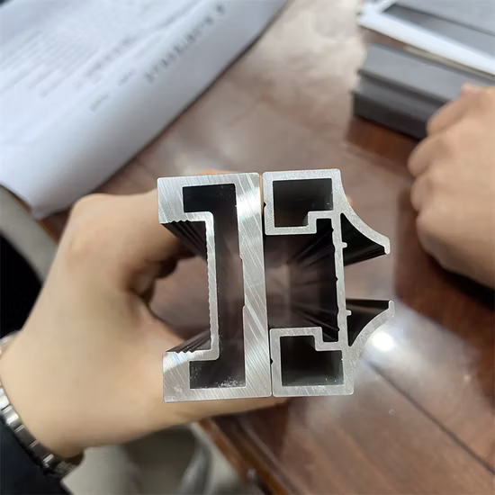 Fornecedores de baixo custo polido fino 201/304/316L extrusão de aço inoxidável para material de construção